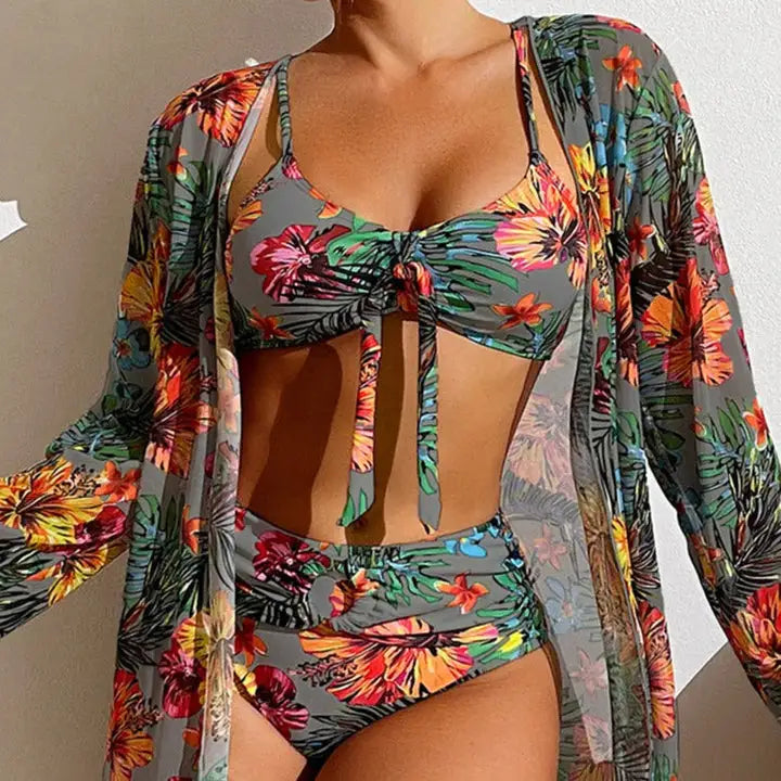Women's Three Piece Bikini Set With Floral Pattern