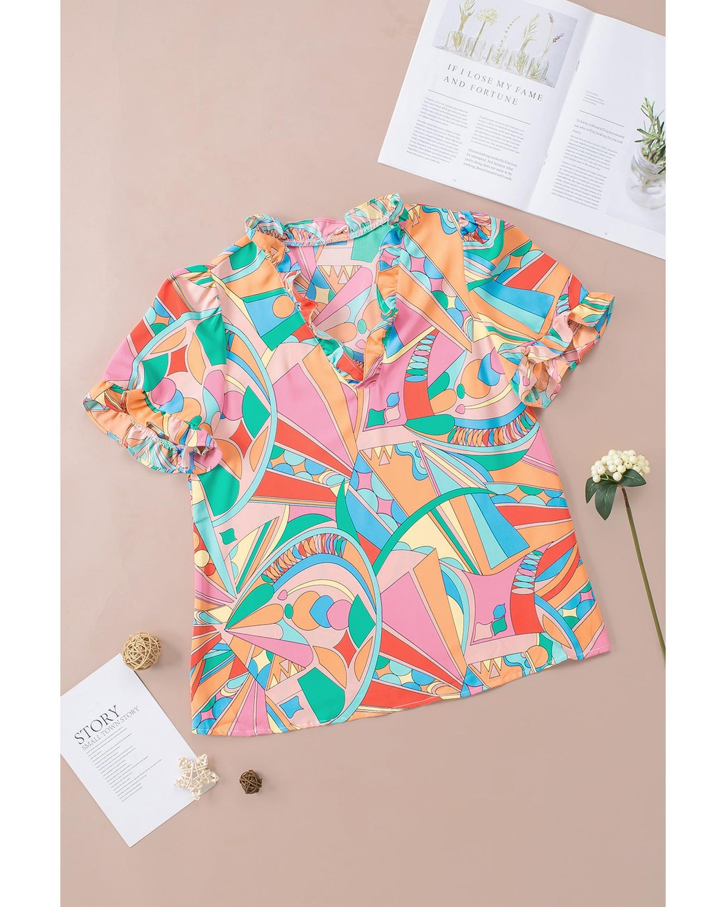 Azura Exchange Abstract Geometry Print Frilled V Neck Blouse - M