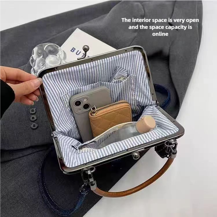 Blue Handmade Denim Patchwork Small Crossbody Bag ��� Women���s Shoulder & Handbag with Vintage Style