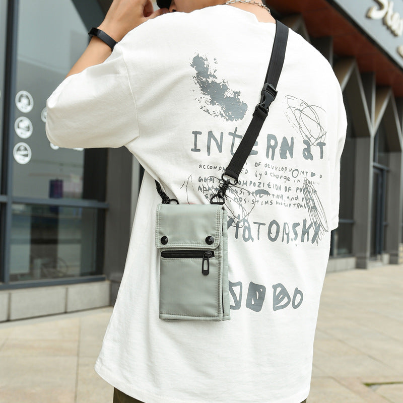 Grey Water-Resistant Nylon Crossbody Phone Bag ��� Compact Travel Wallet & Card Holder for Men and Women(Mobile phones and cards are shooting props, not included)