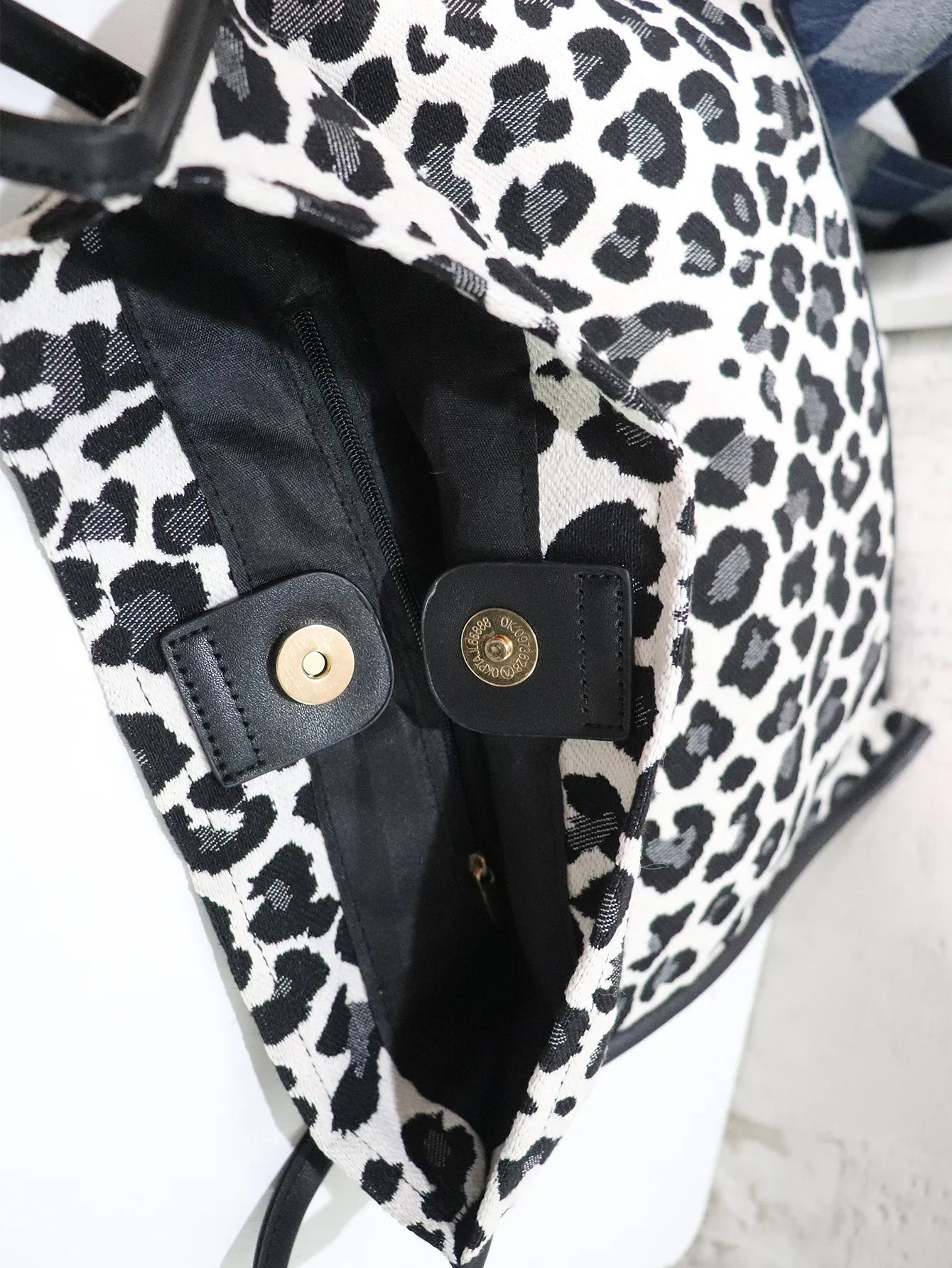 Leopard Print Canvas Shoulder Bag