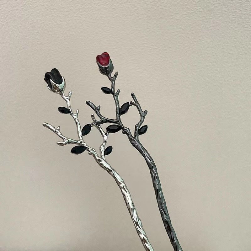 Elegant Red and Black Roses Retro Chinese Hairpin