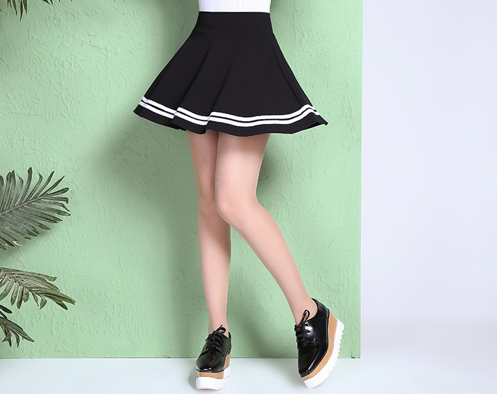 Women's Pleated Midi A Line Half Skirt Secondary image