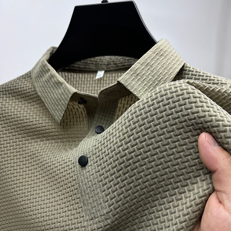 Men's Ice Silk Mesh Polo Shirt Secondary image