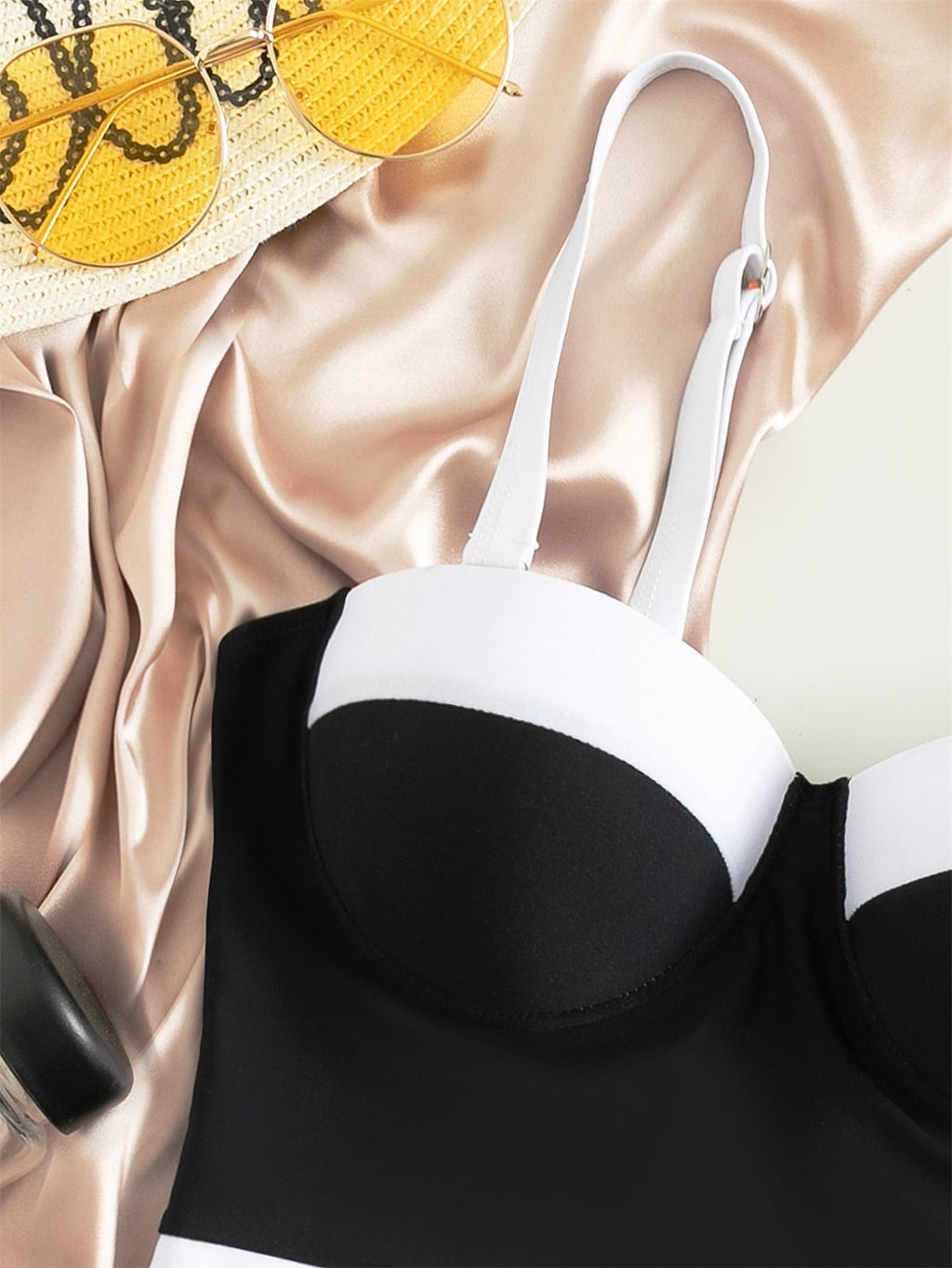Women's Contrast Color Push Up Fashion One Piece Bikini