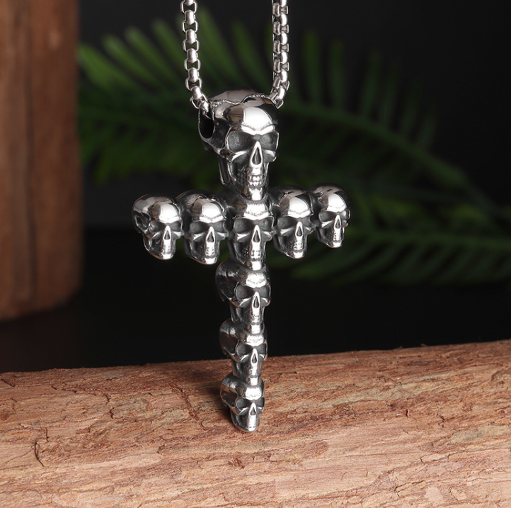 Men's Skull Pendant