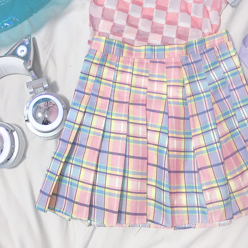 Women's Gradient Pink Checkered Pleated Mini Skirt