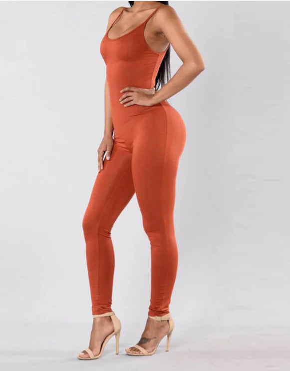 Women's Sleeveless Jumpsuit With Straps Secondary image