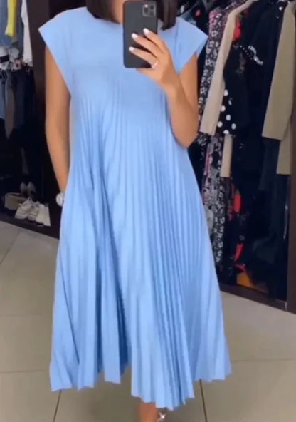 Women's Pleated Maxi Dress