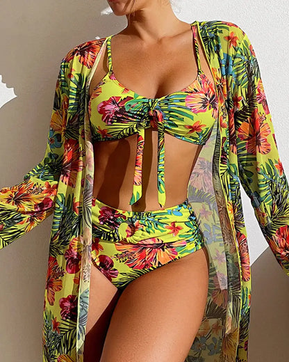 Women's Three Piece Bikini Set With Floral Pattern