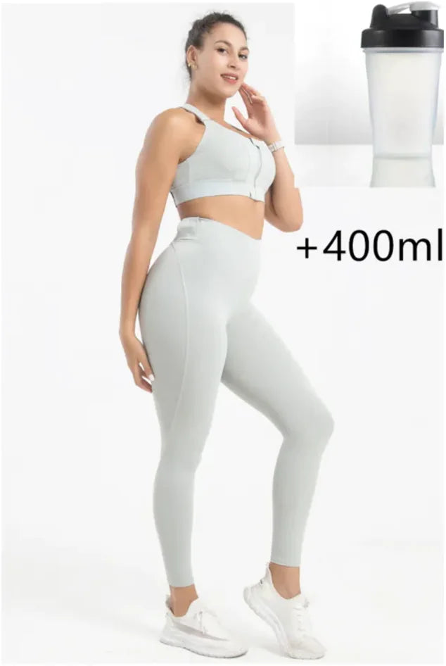 Seamless Wireless Push Up Sports Bra With A Bottle