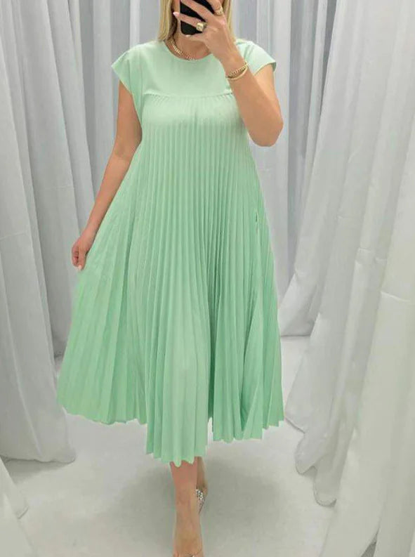 Women's Pleated Maxi Dress