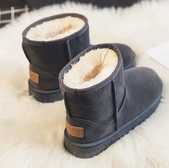 Snow Boots Main image