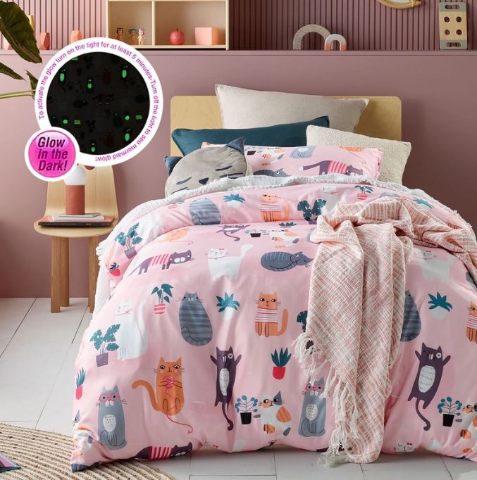 Miaow Glow In The Dark Quilt Cover Sets by Happy Kids Single Main image