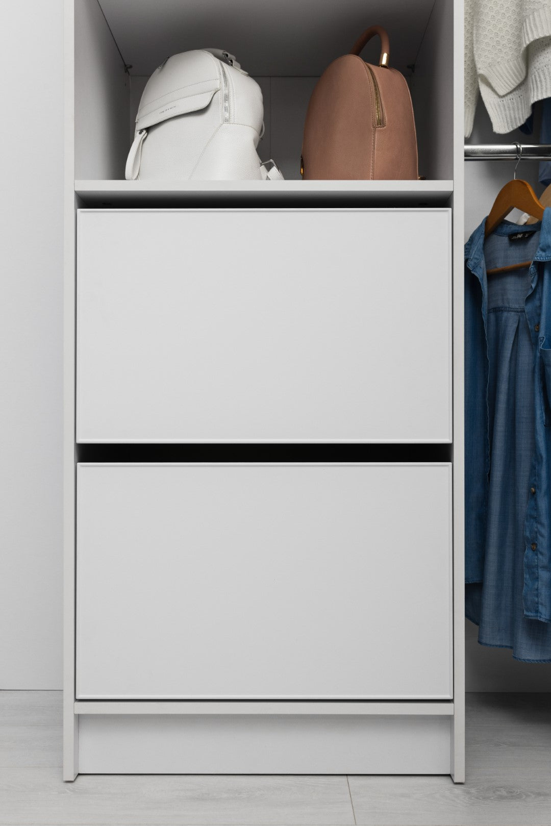 BASEL 2M WALK IN WARDROBE KIT - SLIM SHAKER - WHITE Secondary image