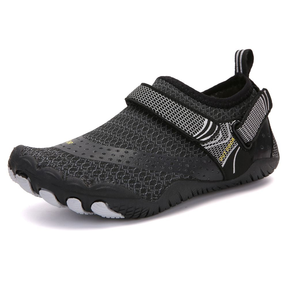 Kids Water Shoes Barefoot Quick Dry Aqua Sports Shoes Boys Girls - Black Size Bigkid US4 = EU36 Main image
