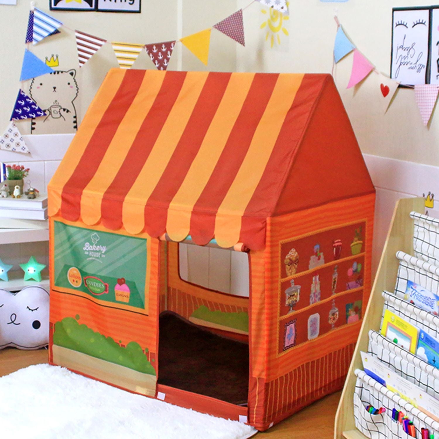 GOMINIMO Kids Dessert House Tent (Brown) Main image