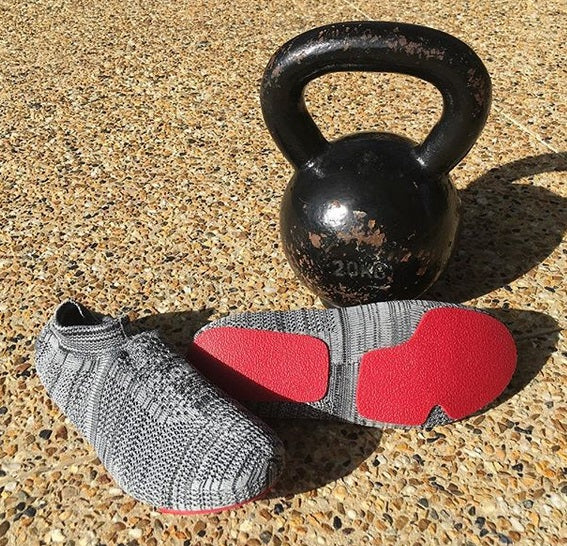 XtremeKinetic Minimal training shoes grey/black size US WOMEN(9.5-10) US MAN(8 -8.5)   EURO SIZE 41-42 Secondary image