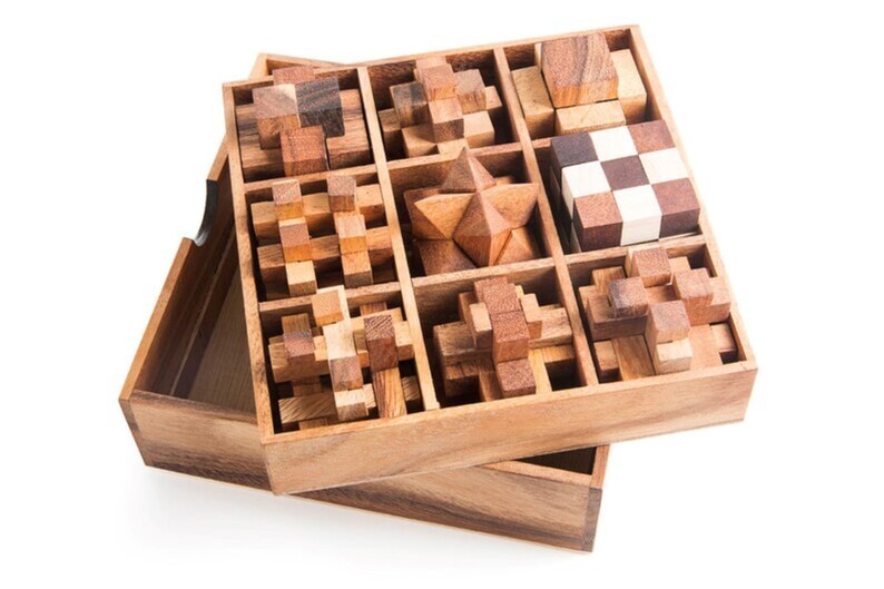 Mothers day gift Wooden brain teaser puzzle gift box - 9 individual mechanical puzzle set in own box Secondary image