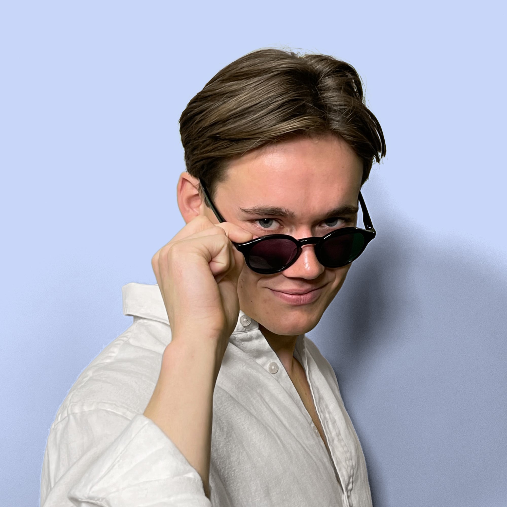 London Mole Graduate Sunglasses Gloss Black Secondary image