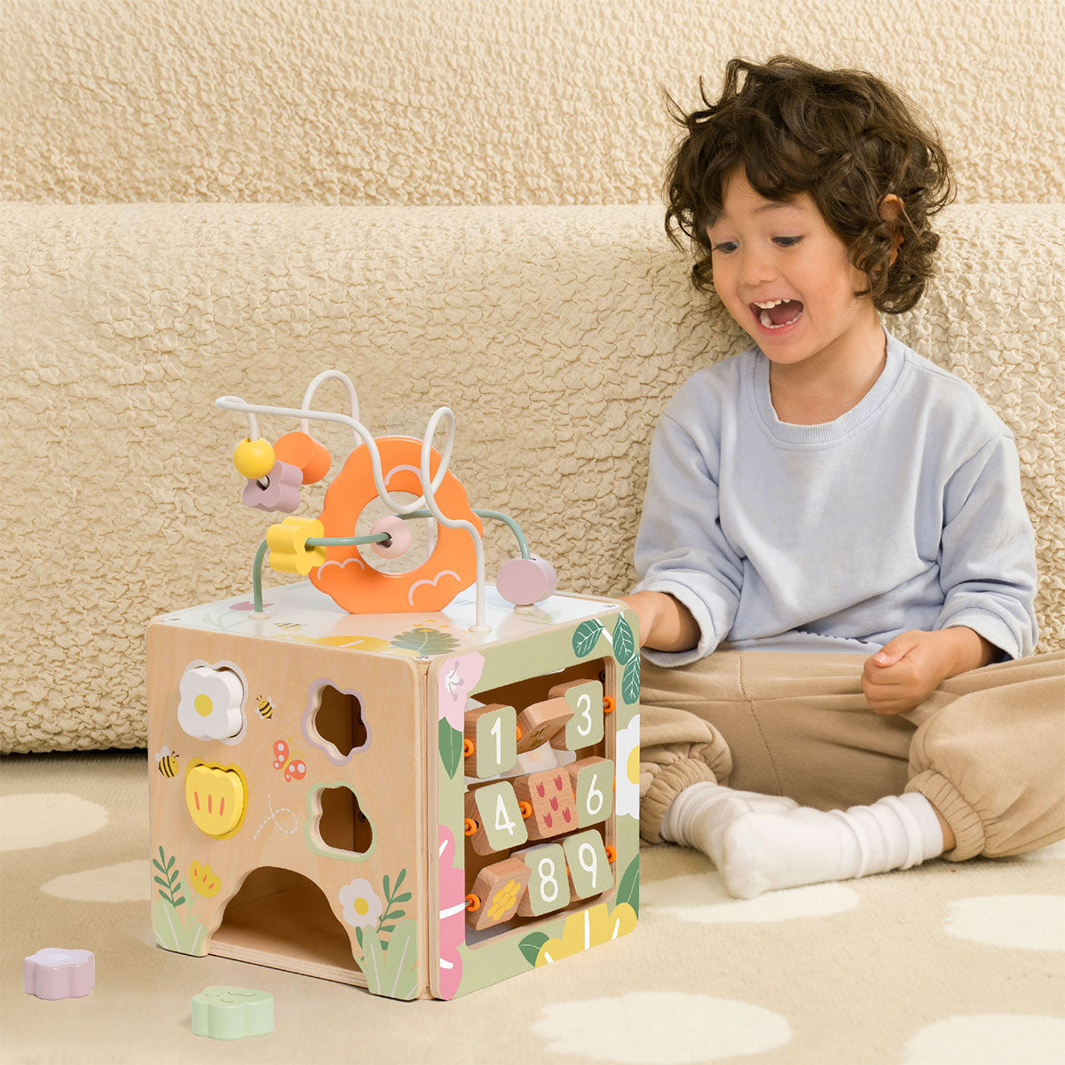 Classic World Honeybee Activity Cube Main image