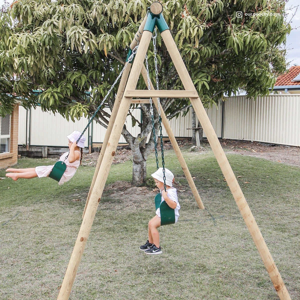 Lifespan Kids Amber 3 Double Belt Swing Set Secondary image