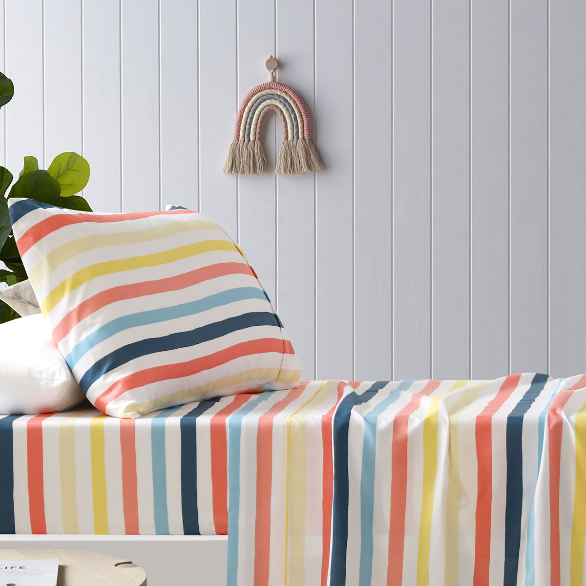 Happy Kids Seaside Kids Printed Sheet Set Single Main image
