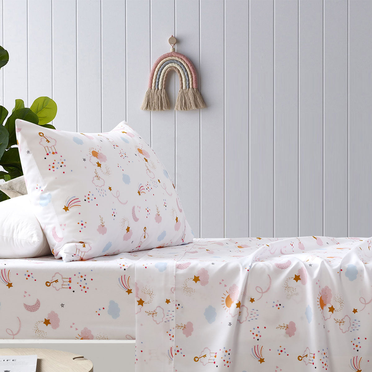 Happy Kids Unicorn Kids Printed Sheet Set Single Main image