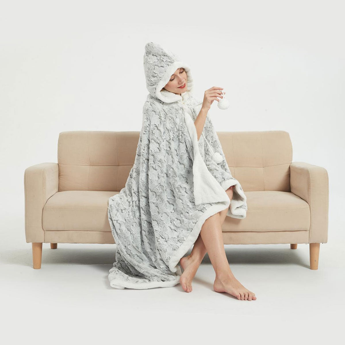 Ramesses Faux Fur Hooded Robe Grey Main image