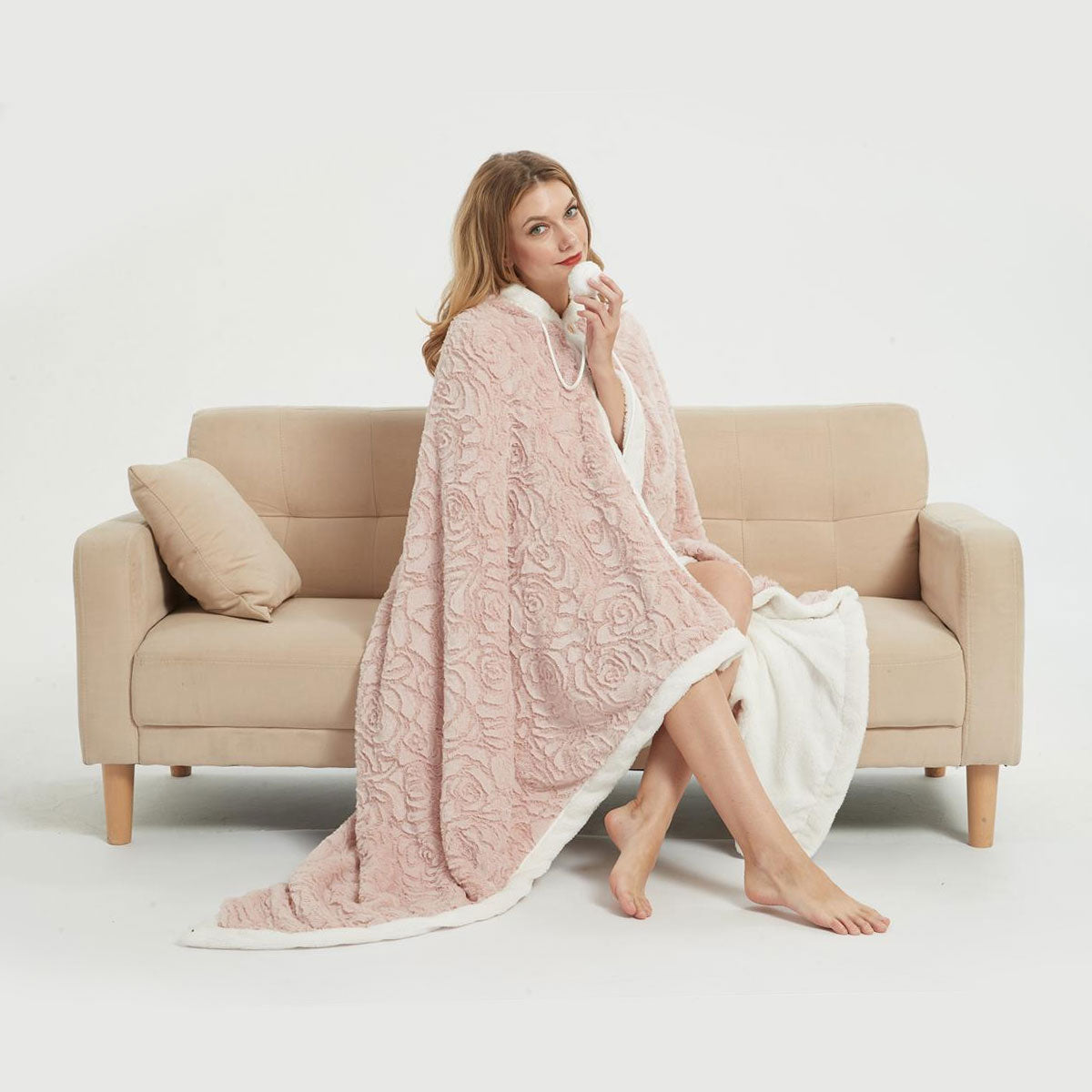 Ramesses Faux Fur Hooded Robe Pink Main image