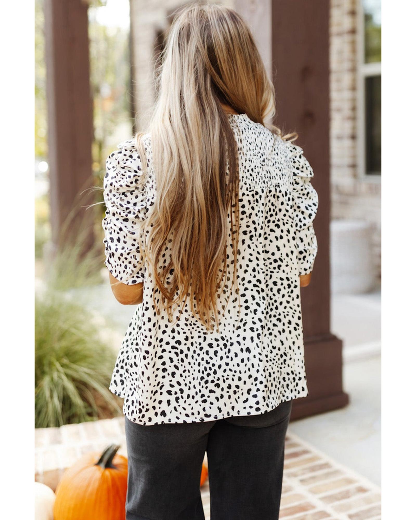 Azura Exchange Bubble Sleeve Blouse with Smocking Detail - M Secondary image