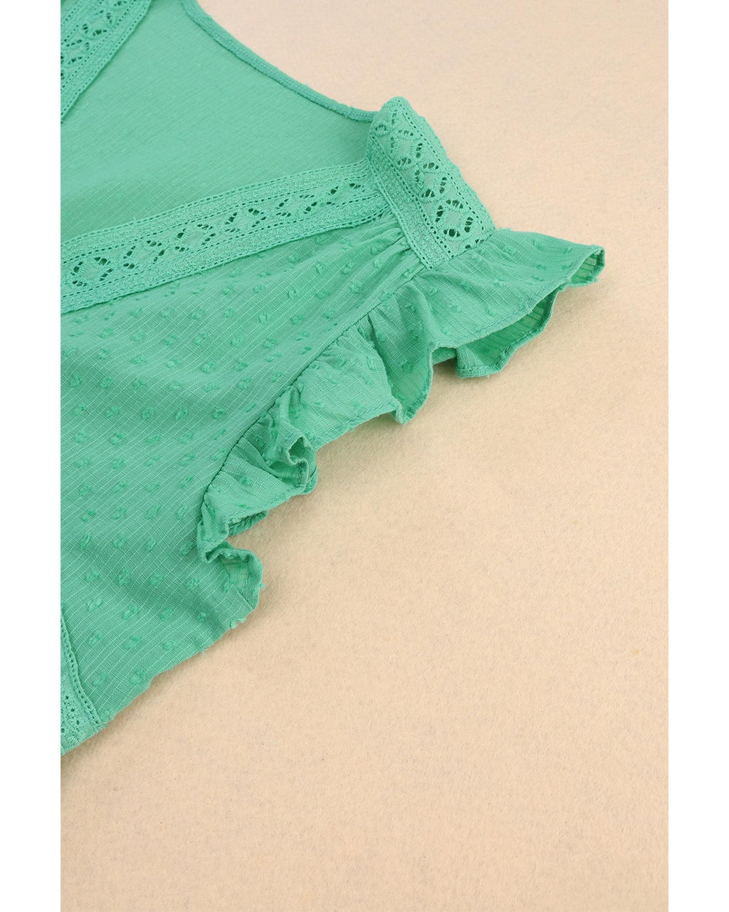 Azura Exchange Eyelet V Neckline Ruffle Swiss Dot Top - XL