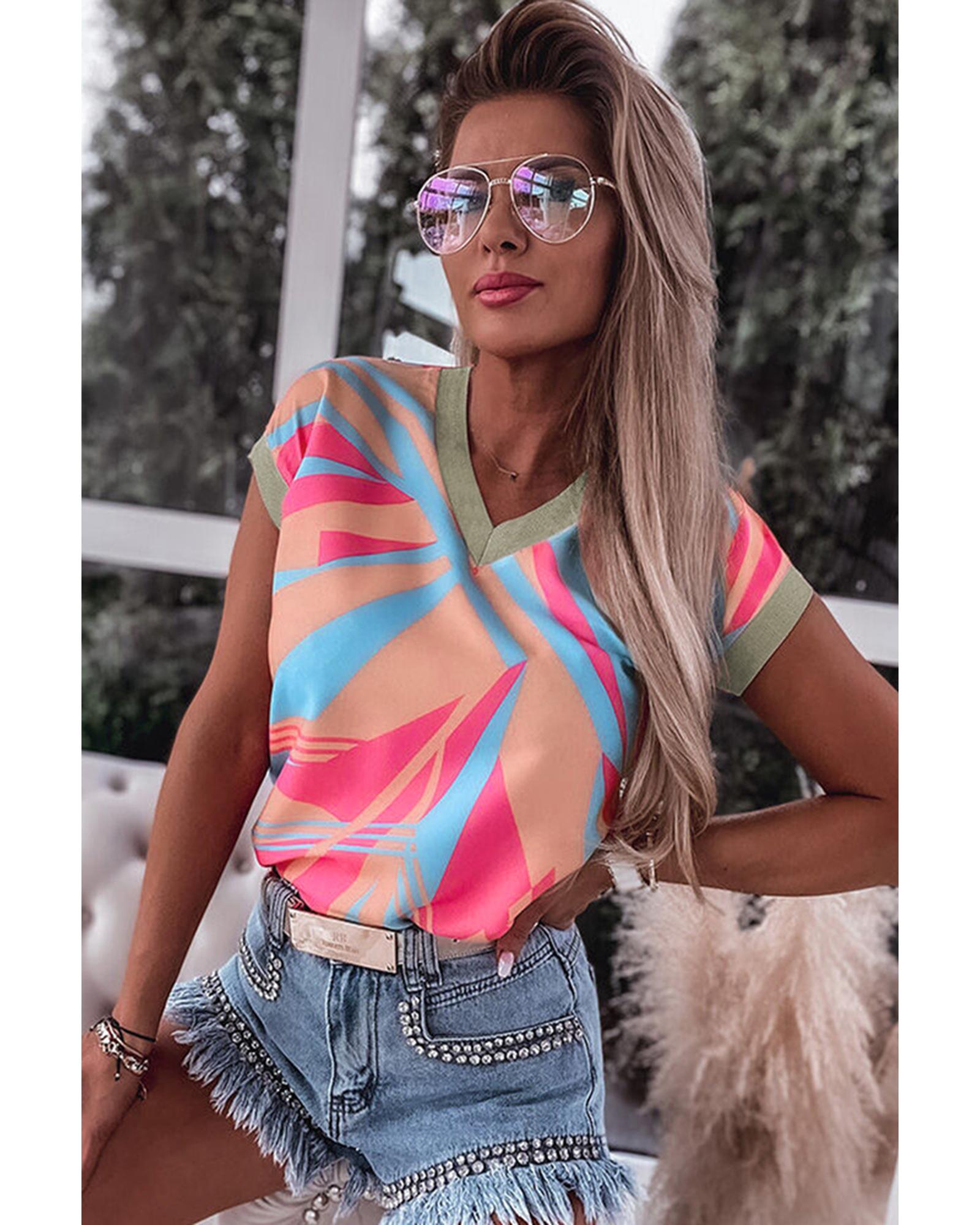 Azura Exchange Geometric Print V Neck Blouse - XL Secondary image