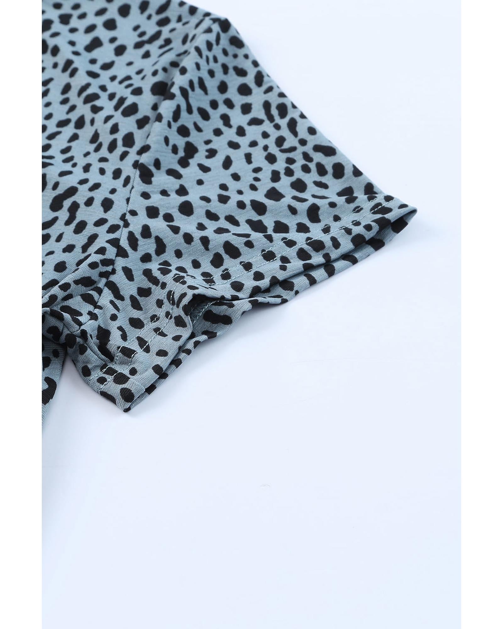 Azura Exchange Cheetah Print Short Sleeve T Shirt - XL Secondary image