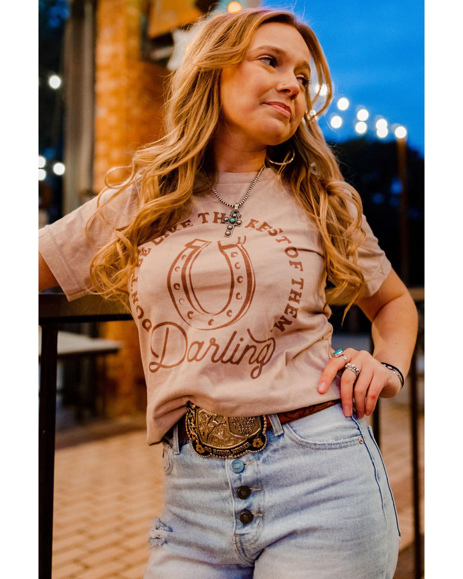 Azura Exchange Darling Letter Graphic Print T-Shirt - L Secondary image