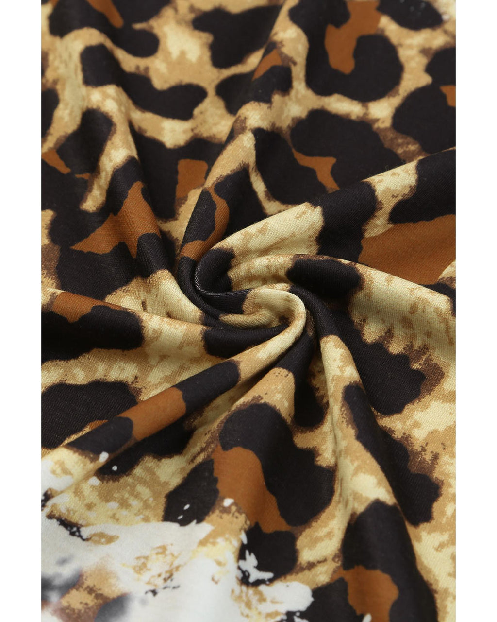 Azura Exchange Graphic Leopard Print T-Shirt - M