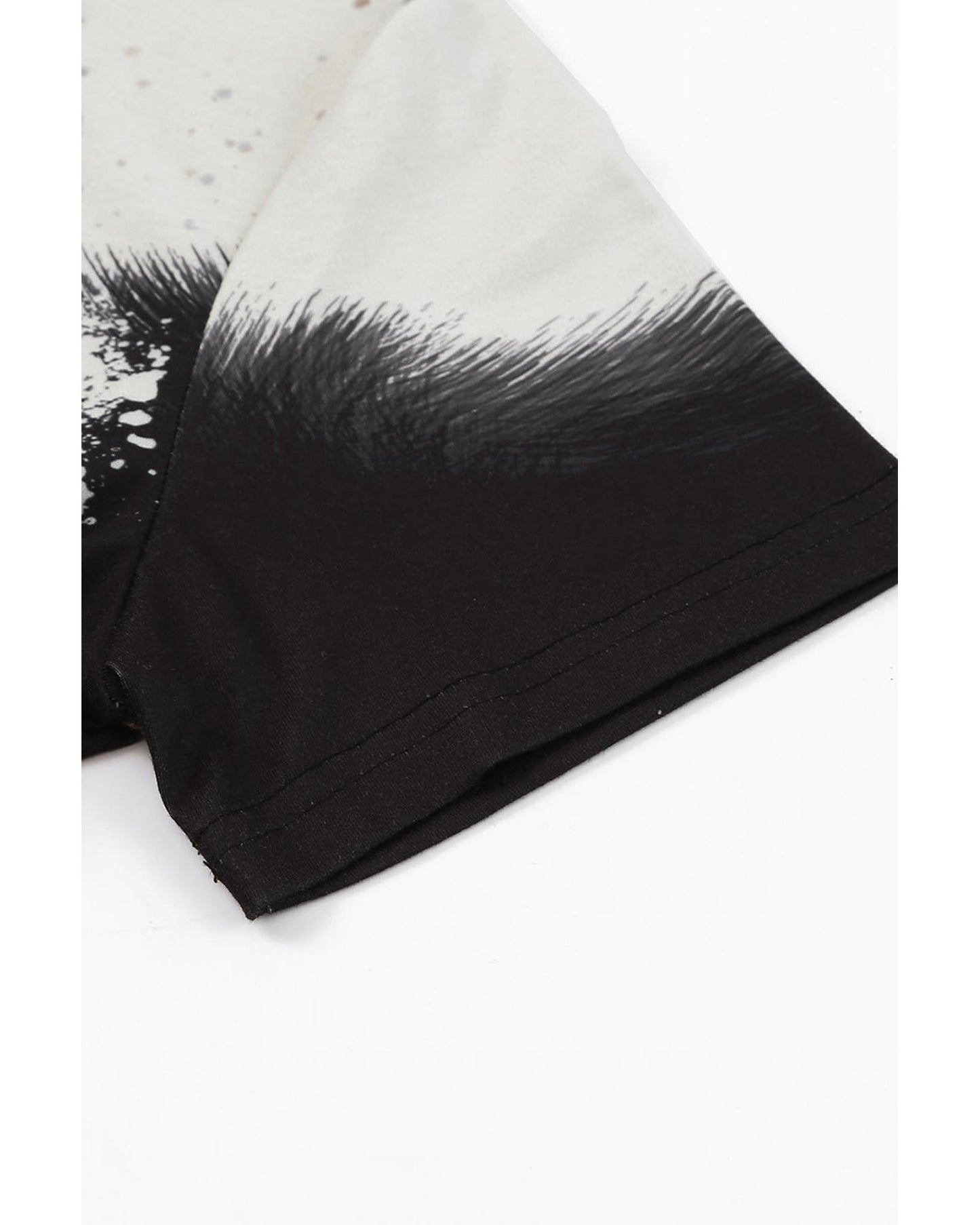 Azura Exchange Graphic Leopard Print T-Shirt - S