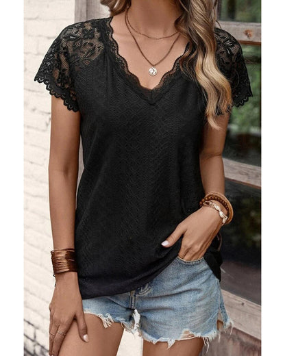 Azura Exchange Short-Sleeve Scalloped V-Neck Top - M