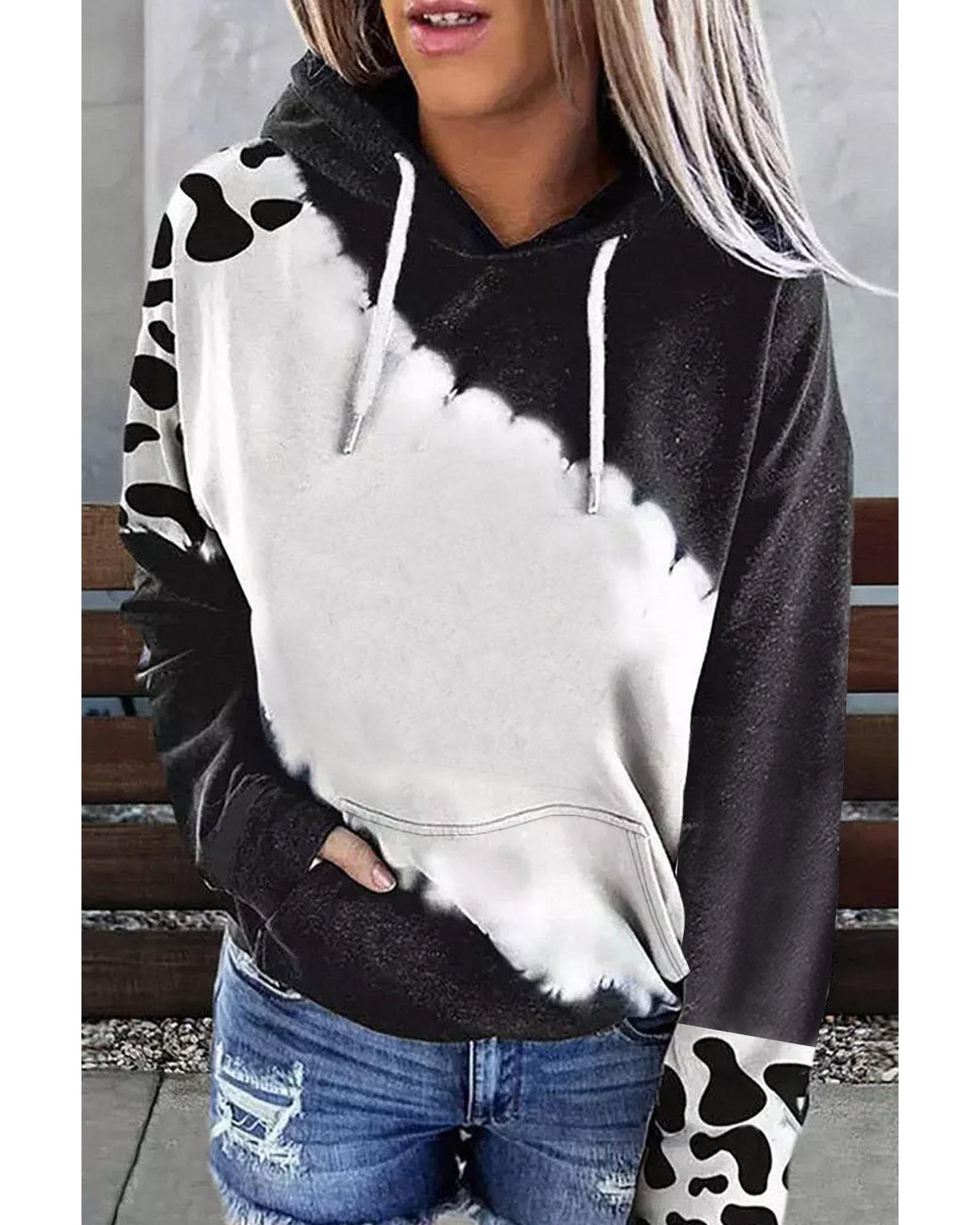 Azura Exchange Cow Tie Dye Print Pullover Hoodie with Pocket - M Main image