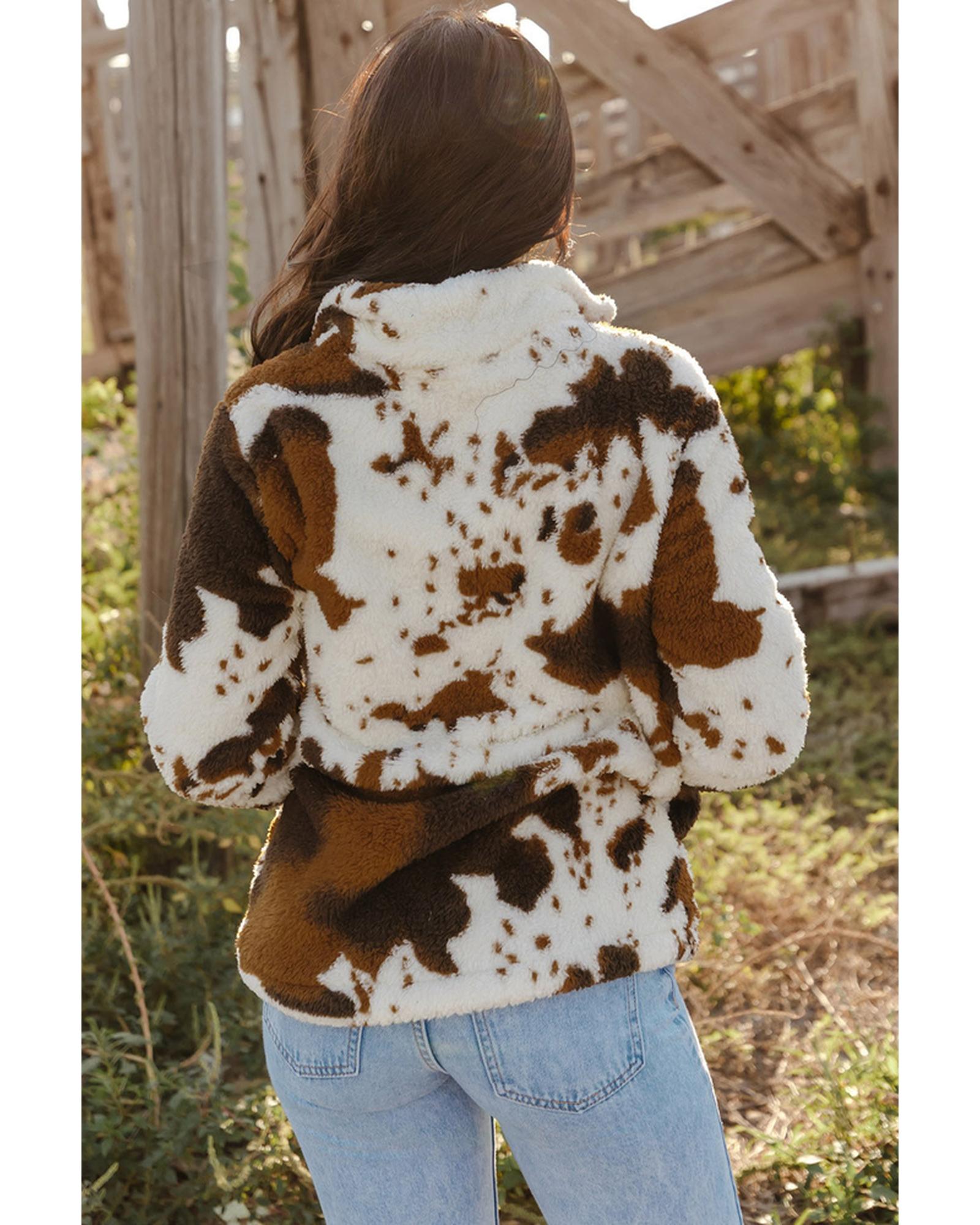 Azura Exchange Cow Print Fleece Sweatshirt - M Secondary image