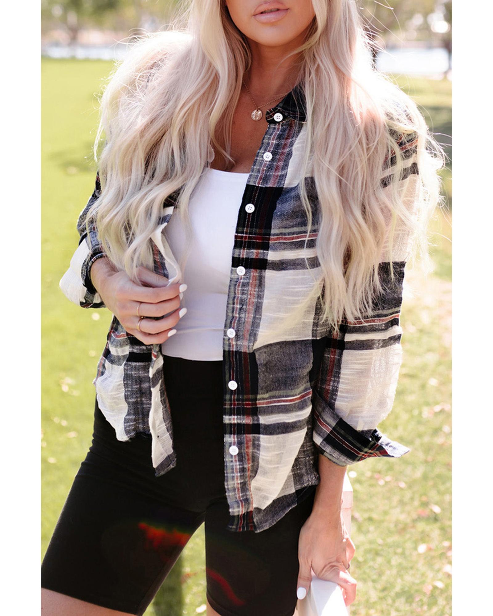 Azura Exchange Plaid Print Shirt with Distressed Raw Edge - XL Main image