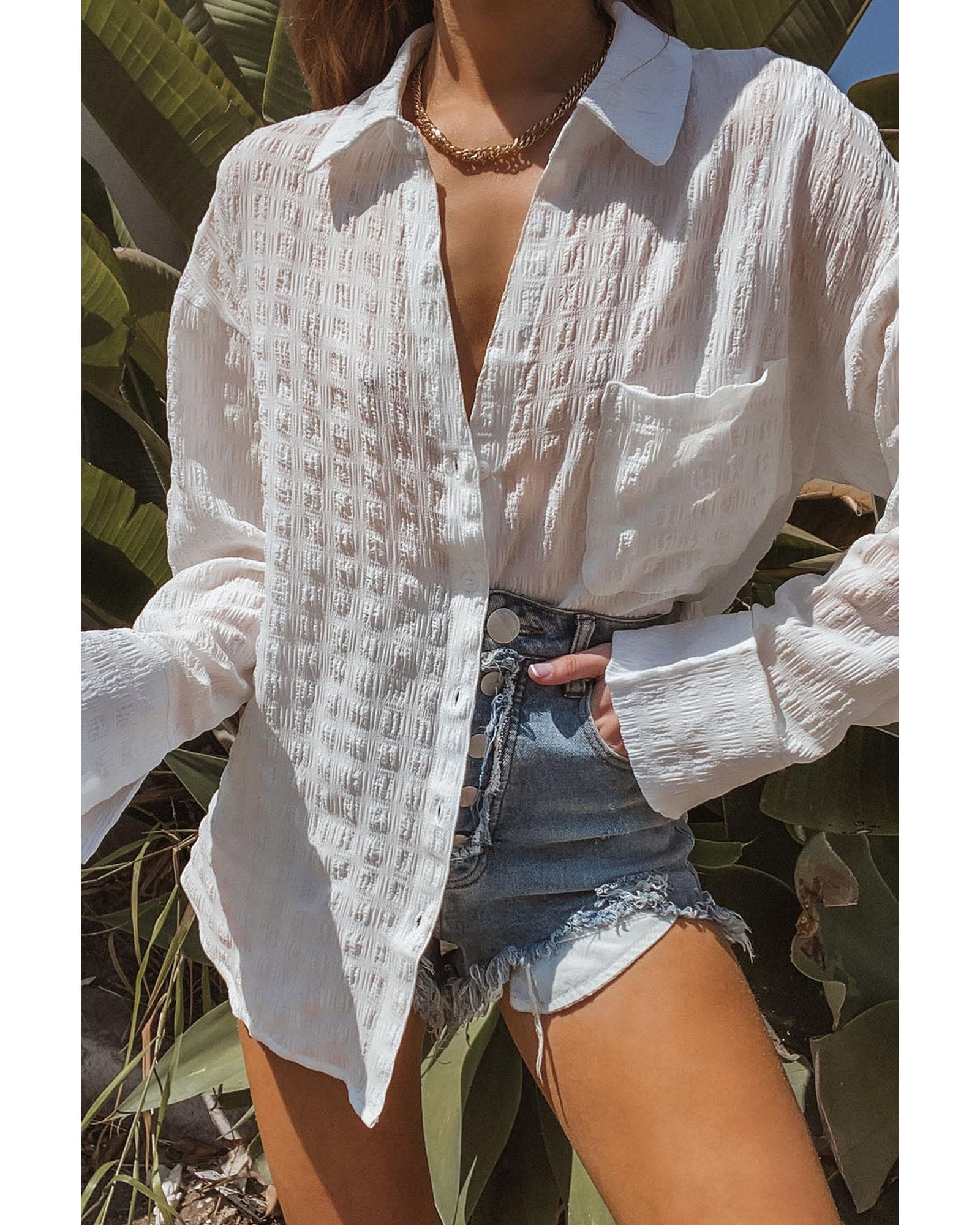 Azura Exchange Crinkled Plaid Textured Shirt - M Secondary image