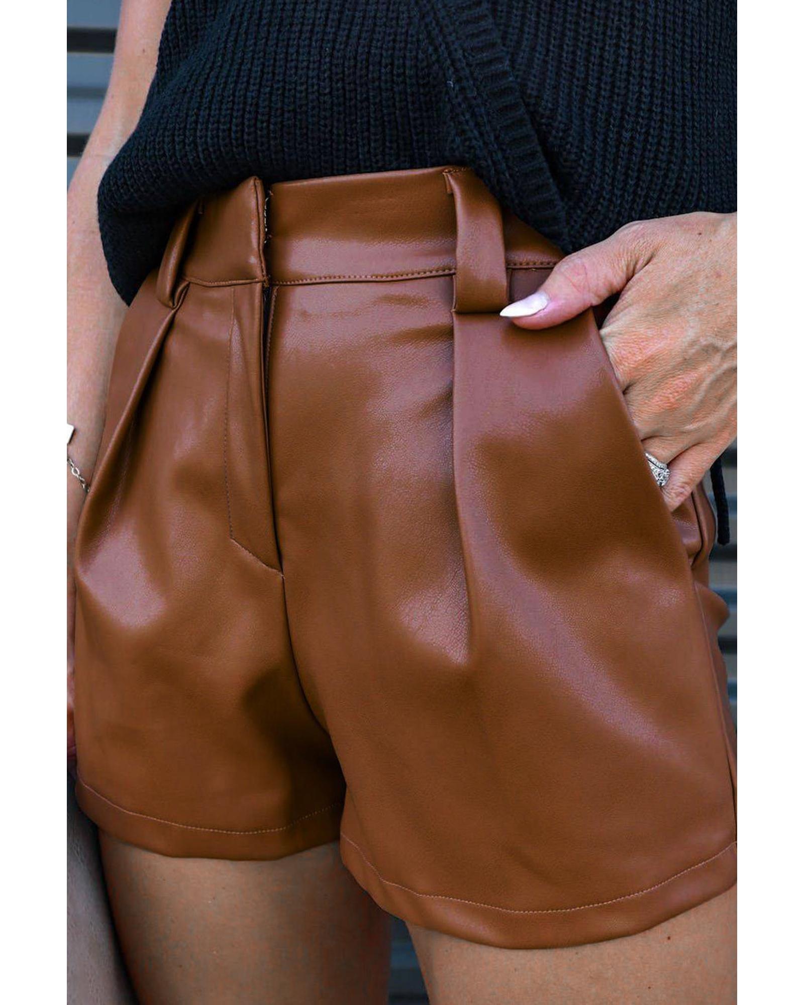 Azura Exchange Pleated Faux Leather Casual Shorts - 16 US Main image