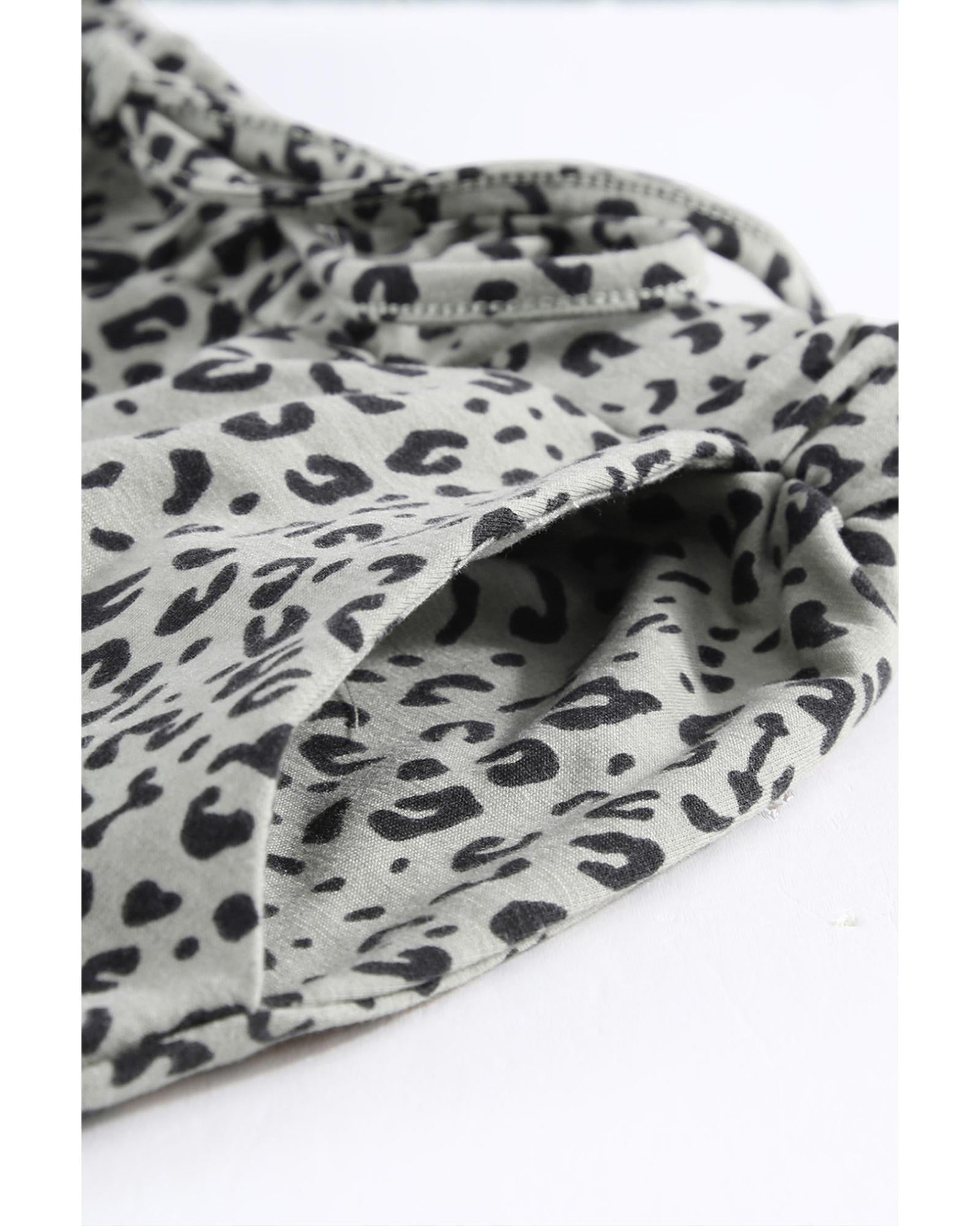 Azura Exchange Breezy Leopard Joggers - M Secondary image
