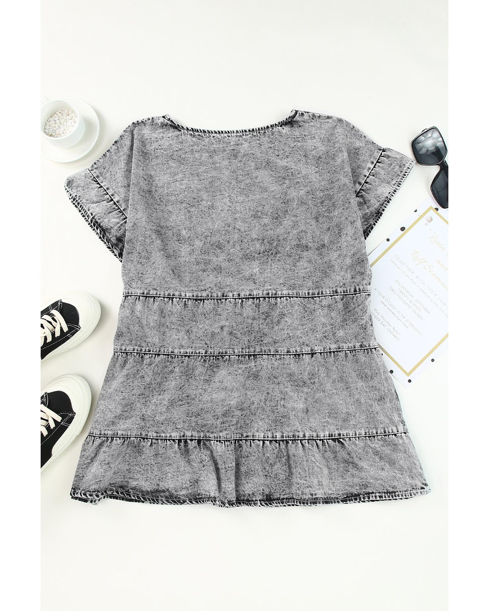Azura Exchange Tiered Denim Top - M Main image