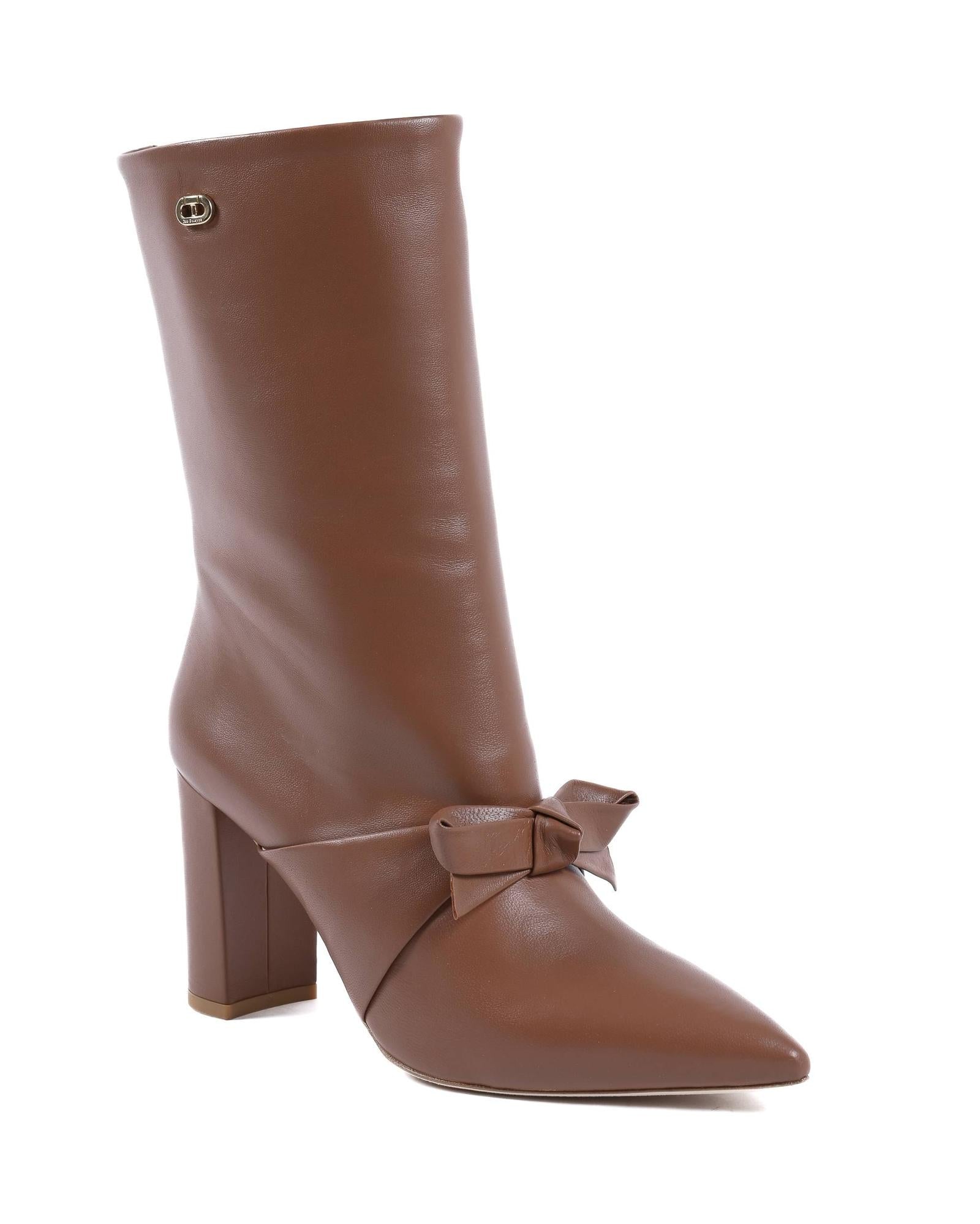 Pointed Toe Bow Boot with Gold Logo Detail - 40 EU Secondary image