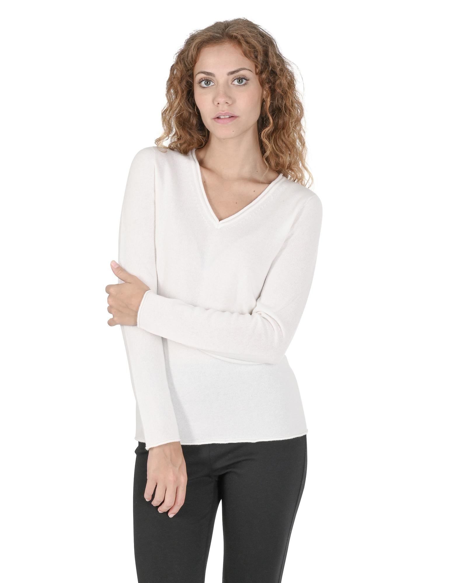 Crown of Edinburgh Cashmere Women's Premium Italian Cashmere V-Neck Sweater in Off white - 40 EU Main image