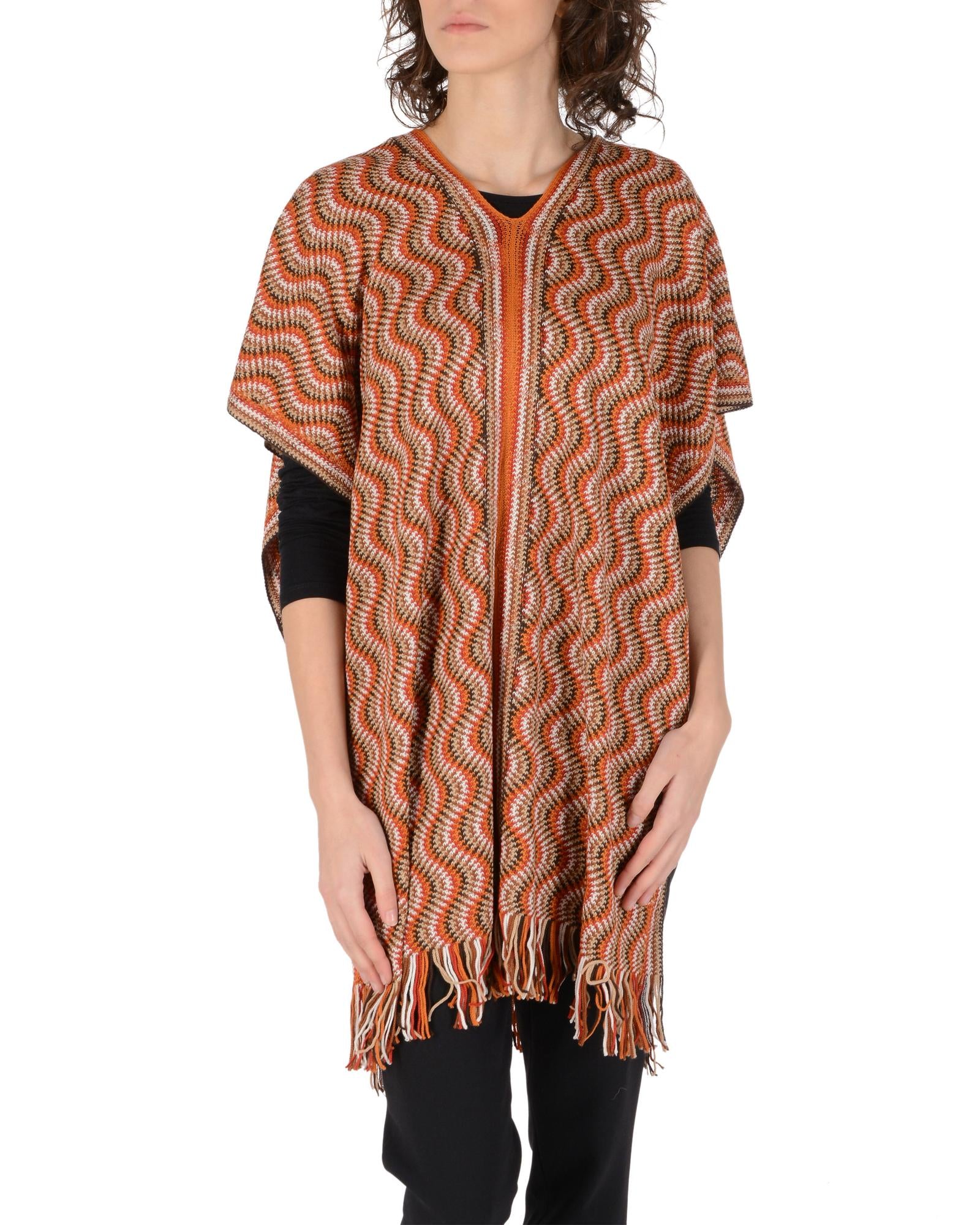 Wool and Cotton Poncho - One Size Secondary image