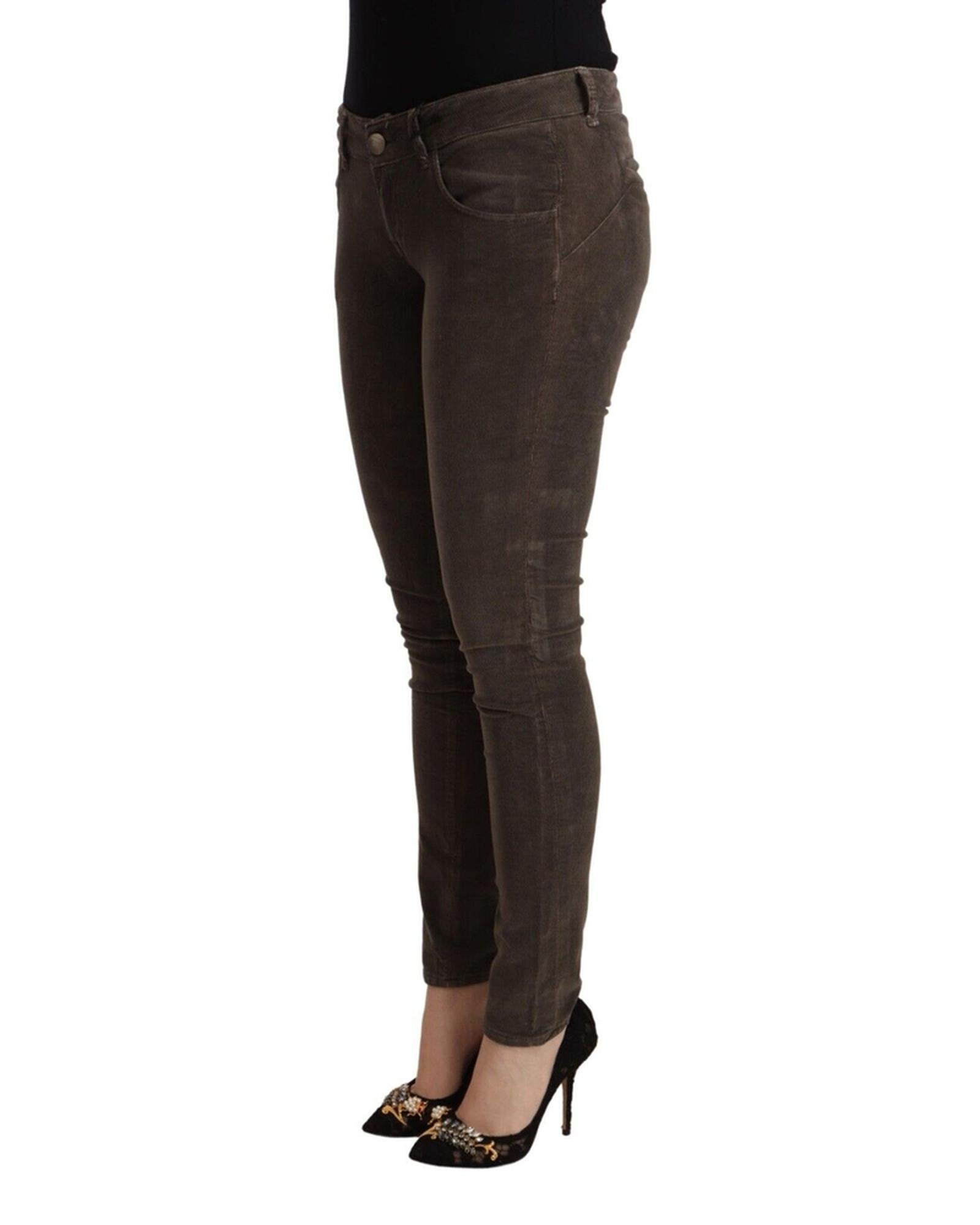 Slim Fit Low Waist Skinny Denim Jeans with Zipper Closure and Logo Details 40 IT Women Secondary image