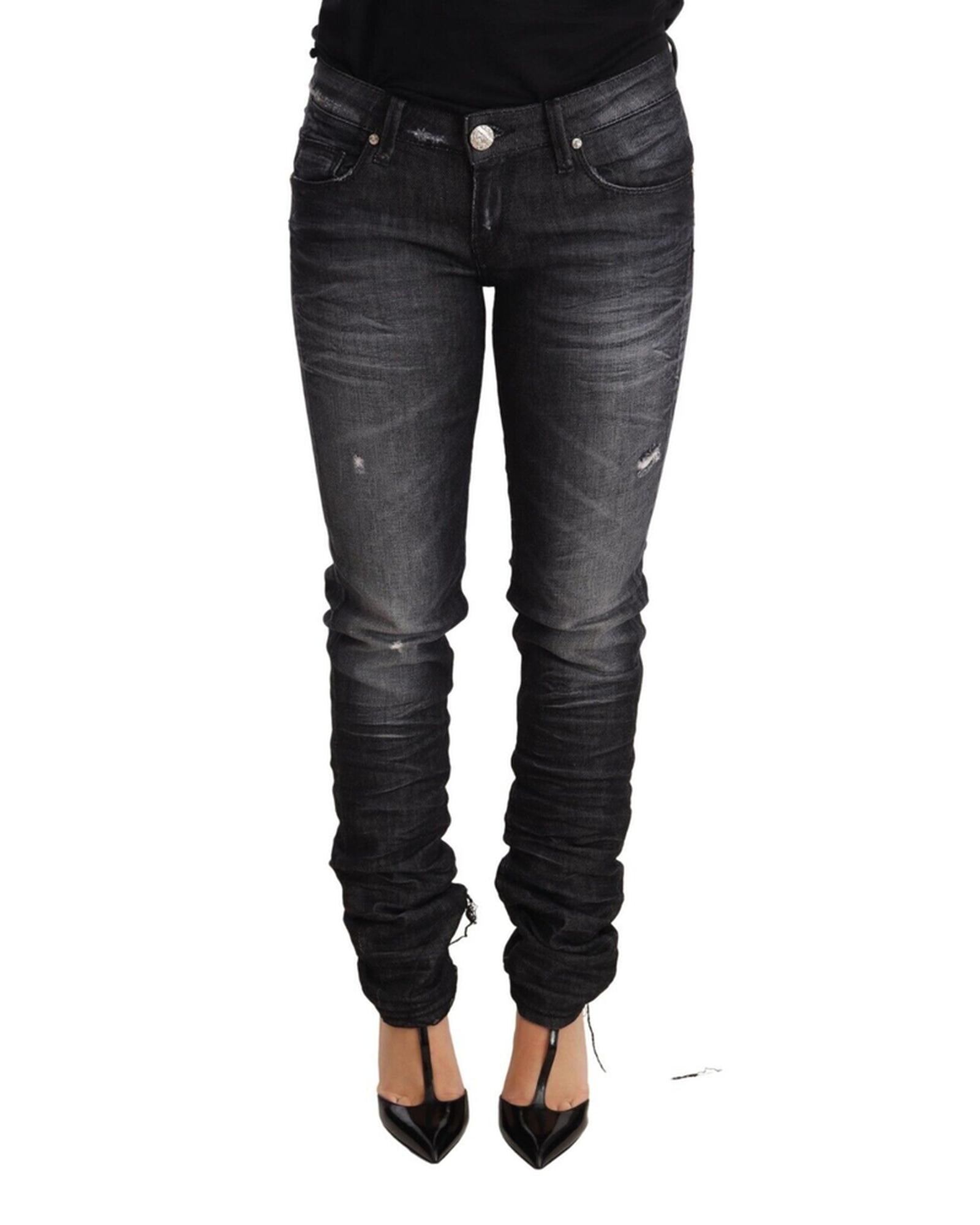 Authentic ACHT Jeans with Slim Fit Cut and Zipper Closure W26 US Women Main image
